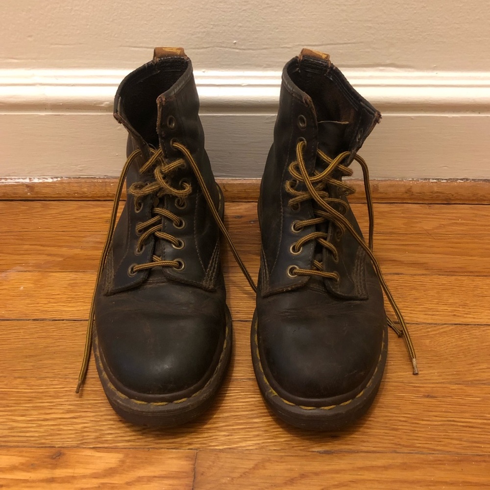 Dr. Martens. Woman’s 39.5